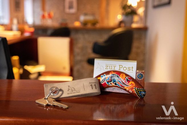 Hotel zur Post: Rezeption ©Velensek Image