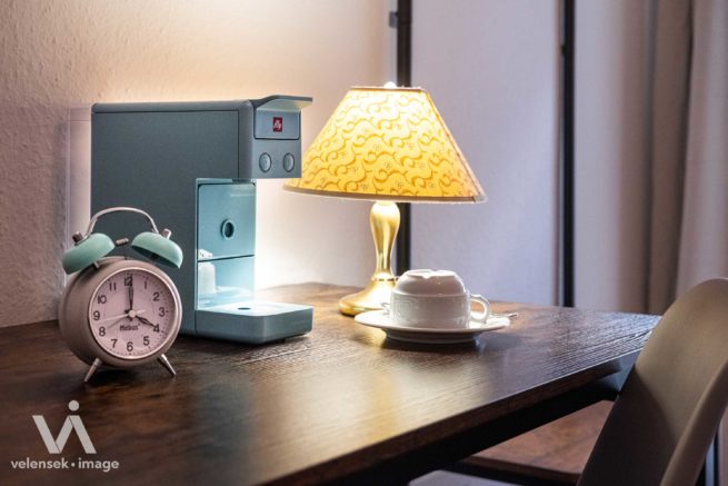 Sonntagshotel: Guten Morgen ©Velensek Image